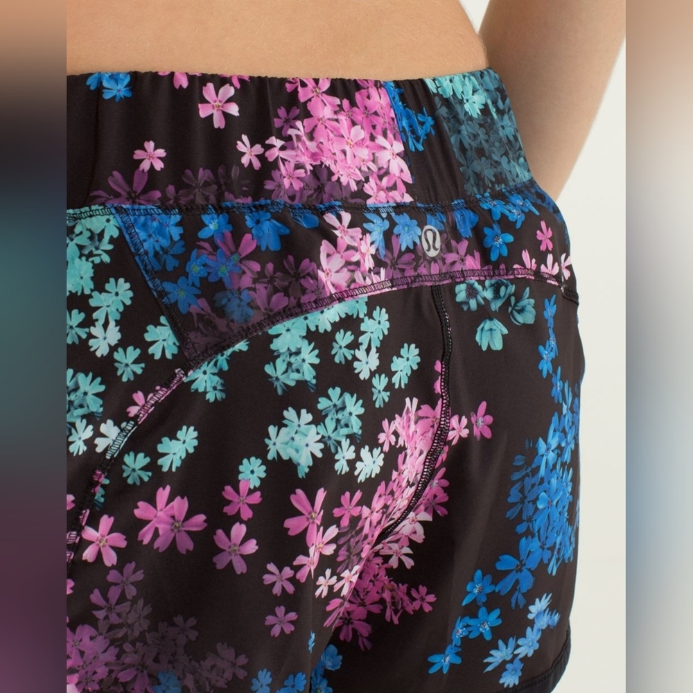 Lululemon In A Flash Short Petal Pop Multi Size 8 Black - Picture 7 of 13